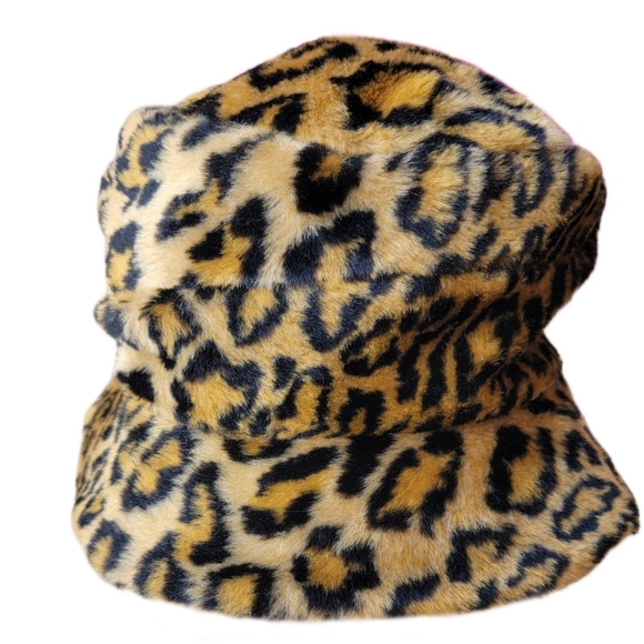 ❌️SOLD❌️ Betmar Faux Fur Leopard Print Vintage Convertible Bucket Hat - Picture 4 of 4